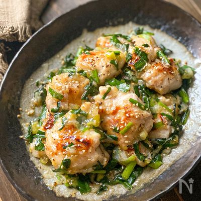 【食べ過ぎ注意！絶品ダレで簡単♡鶏むね肉とニラネギまみれ♡】