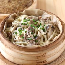 せいろで簡単！きのこ肉うどん