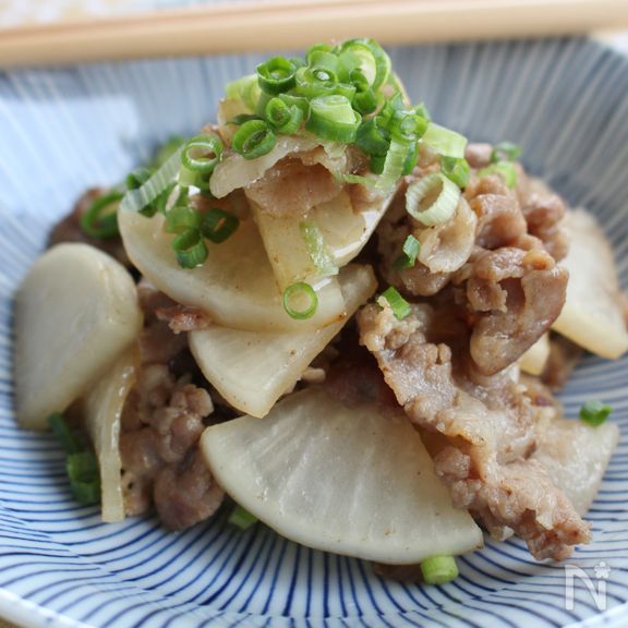 白だしで味つけ簡単！豚大根