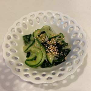みわの作ってみた!投稿(きゅうりとわかめの塩麹ナムル)
