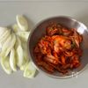 魚介の旨みあふれる鯖缶キムチスープの工程1