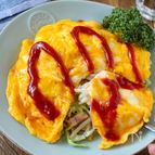 チーズ入り♪野菜たっぷり巻かないオムレツ