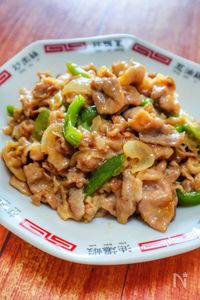 ガツンと旨い◎豚こまピーマンの味噌にんにく炒め