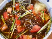 ちゅるちゅるつめた～い😋もずくとトマトの冷製中華スープ🥣