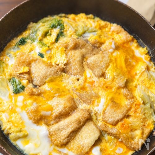 【白菜と油揚げの鶏だし卵とじ】じゅわ～っとほっとする味♡