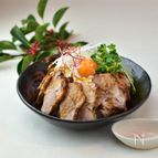 【絶品♪基本のチャーシュー丼】圧力鍋で男子喜ぶ肉完成♪