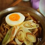 冷凍うどんで簡単！フライパン一つで絶品”だしカレーうどん”
