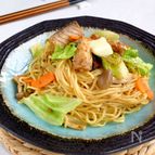 うま辛☆鯖味噌缶のちゃんちゃん焼きそば！