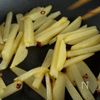 【材料１つ♡】じゃがいもの塩きんぴらの工程2