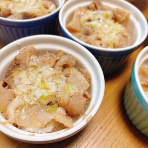 し☆の作ってみた!投稿(焼肉屋さんのネギ塩豚カルビ丼)
