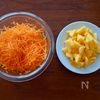 【柿のキャロットラペ】作り置きにもおすすめ！秋の彩り副菜の工程1