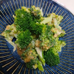 そらまめの作ってみた!投稿(【ごまマヨブロッコリー】1株ぺろり/レンジで簡単/お弁当)