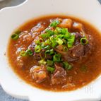 激うま♡ほったらかしで完成‼︎『すじ肉のオニオン煮込み』