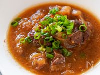 激うま♡ほったらかしで完成‼︎『すじ肉のオニオン煮込み』