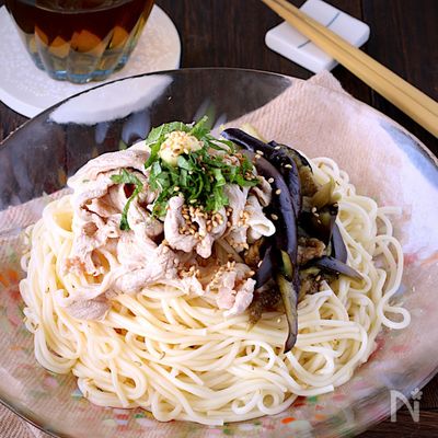 食欲のない日にも♡ツルっと美味♪豚肉となすの冷しゃぶそうめん