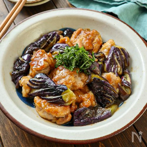 【天才的に旨い♡鶏肉となすのオイスターいため】ご飯がすすむ！