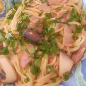 はちわれの作ってみた!投稿(エリンギとベーコンのバター醤油パスタ)