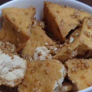 オレンジの作ってみた!投稿(レンジでできるあと1品♪包丁不要！【厚揚げの甘辛ごま照り】)