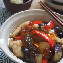 柔らか鶏むね肉と茄子の揚げ漬浸しのゼリー寄せ