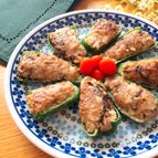 いつもと違う変わり種でウマウマ♡ピーマンの肉詰めカレー風味