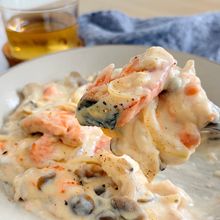 『鮭ときのこのクリーム煮』米粉でなめらか、とろ〜り♪