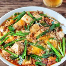 【ニラ玉とじ麻婆豆腐】おうち中華でご飯にもお酒にも