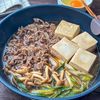 ワンパンで煮込むだけ！【牛すき煮】の工程2