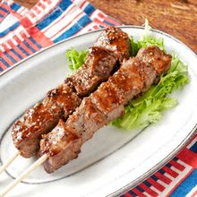 しっかり肉感！柔らかさに満足！【牛ももステーキ串】
