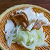 豚ブロック肉を切って!食べ応え抜群スタミナ炒めの工程2