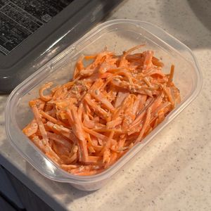 shoichanの作ってみた!投稿(食材１つで絶品副菜☆『人参の胡麻味噌マヨ和え』)