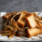 『厚揚げと舞茸のピリ辛煮浸し』お酒も進むめちゃうまの一皿