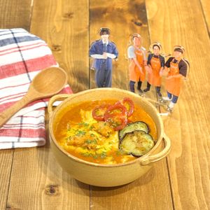 しめおじ【公式】の作ってみた!投稿(【焼き野菜のバターチキンカレー】簡単絶品!何度もリピしたい♡)