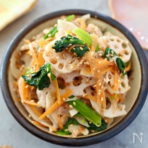 シャキシャキ食感が楽しい【ほうれん草と蓮根の和風ナムル】