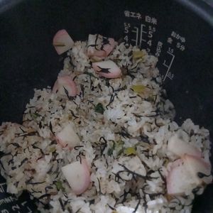 1556395の作ってみた!投稿(小松菜とひじきの混ぜご飯【冷凍作り置き】)