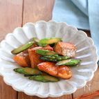 鮭とアスパラの甘辛炒め