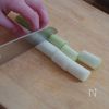 鶏もも肉とさつまいもの甘酢照り焼きの工程1