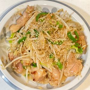 すみれの作ってみた!投稿(本当に美味しい【ごま香るやわらか鶏のねぎ味噌炒め】)
