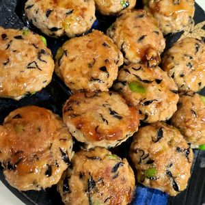 みー助の作ってみた!投稿(【ふわふわ♡豆腐とひじきの甘辛つくね】ぱぱっと完成！)