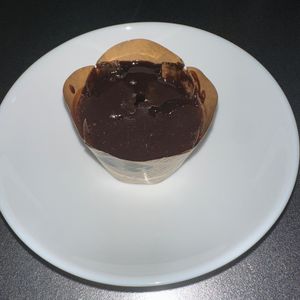 しんやの作ってみた!投稿(材料3つアレで鬼ラクな、ほどける口溶け絶品フォンダンショコラ)