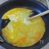 【エビと卵とトマトのメキシカン炒め】スパイシーな簡単おつまみの工程1