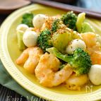 ＊ブロッコリーとうずらの卵入りカレー風味海老マヨ炒め＊