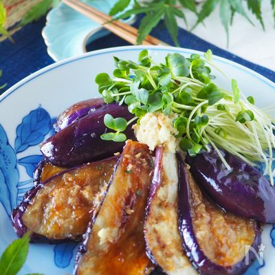 【ご飯がススム】焼くだけ簡単＊とろとろ茄子のしょうが焼き