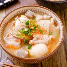 【ごろごろ里芋の豚汁】冷凍さといもで具沢山お味噌汁♬
