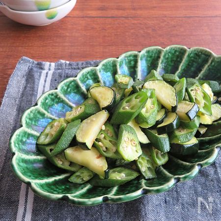 パパッと副菜 お弁当の緑に おくらとズッキーニのバター炒め By 佐藤 加奈子 Kaana57 レシピサイト Nadia ナディア プロの料理家のおいしいレシピ