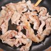 行列の定食屋さんの🍚豚バラ白菜のポン酢しょうが焼き🤭💕の工程2