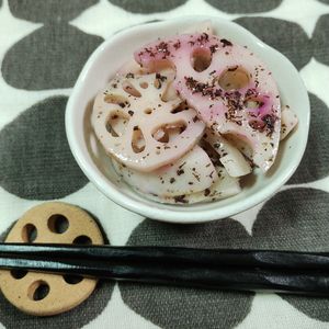 M＊Pの作ってみた!投稿(【お弁当】蓮根でゆかりの酢の物)