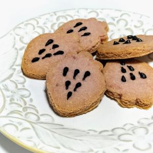 ぷぷはなの作ってみた!投稿(卵不使用！【米粉の苺クッキー】)