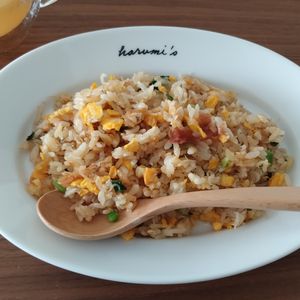 ゆの作ってみた!投稿(【しらすの和風梅チャーハン】子どももたっぷり食べて欲しい♪)