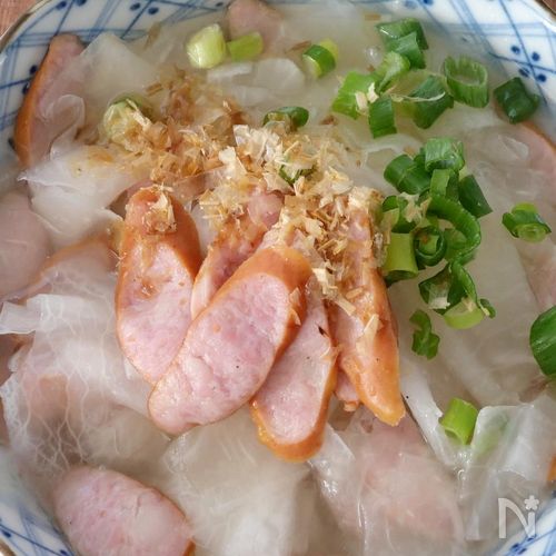 【ほっこり優しい味】ひらひら大根とウインナーの煮びたし