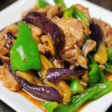 ご飯が止まらない！【豚肉と夏野菜のオイスタースタミナ炒め】